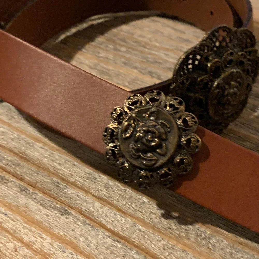 New York Studio Leather Belt Women Sz Small Made in Italy